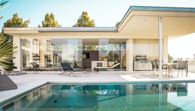 Is Buying Property in The Bahamas a Good Investment in 2025?