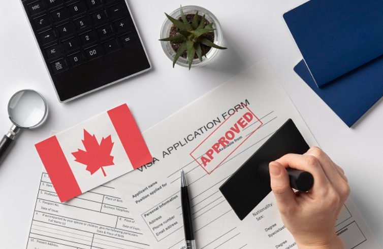 7 Benefits of a Canada Work Permit