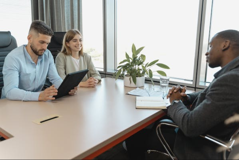 How Investment Banking Classes Prepare You for High-Stakes Finance Roles