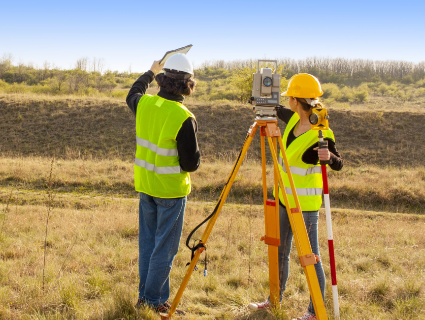 What Does a Land Surveyor Do?
