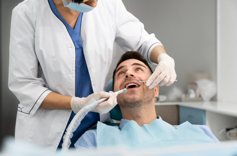 Straight Teeth Without the Metal: The Rise of Invisalign Dentistry