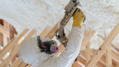 TWhy Commercial Buildings Are Switching to Spray Foam in 2025