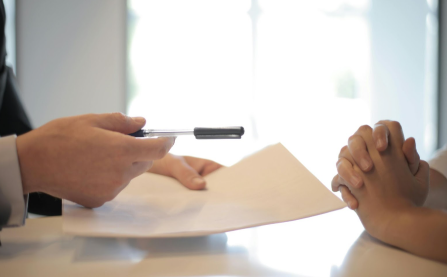 What You Should Know Before Buying Overseas Health Insurance