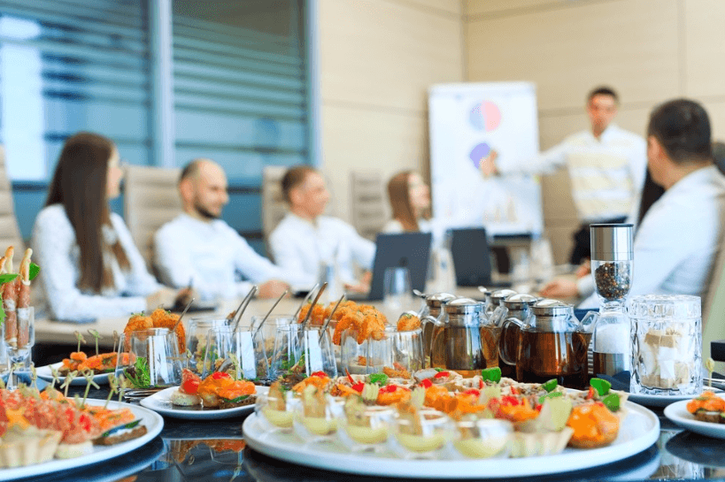 The Best Menu Ideas for Conferences, Meetings, and Networking Events