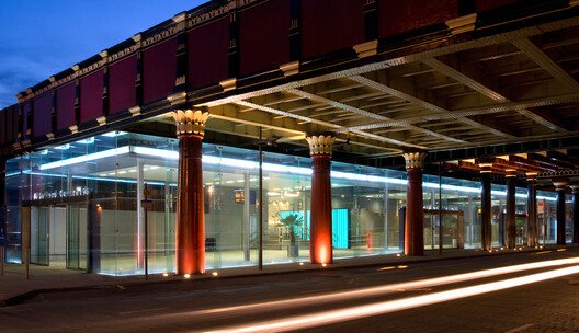 How Modern Station Design Merges Architecture and Psychology for a Healthier Passenger Journey