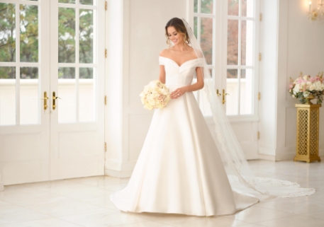 The Timeless Allure of Strapless Wedding Dresses