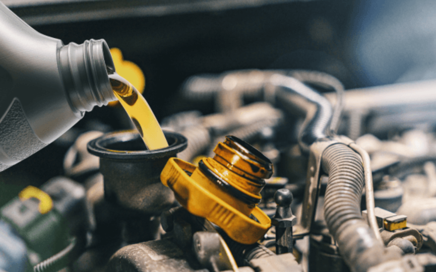 Maximizing Equipment Efficiency Through Proper Oil Maintenance