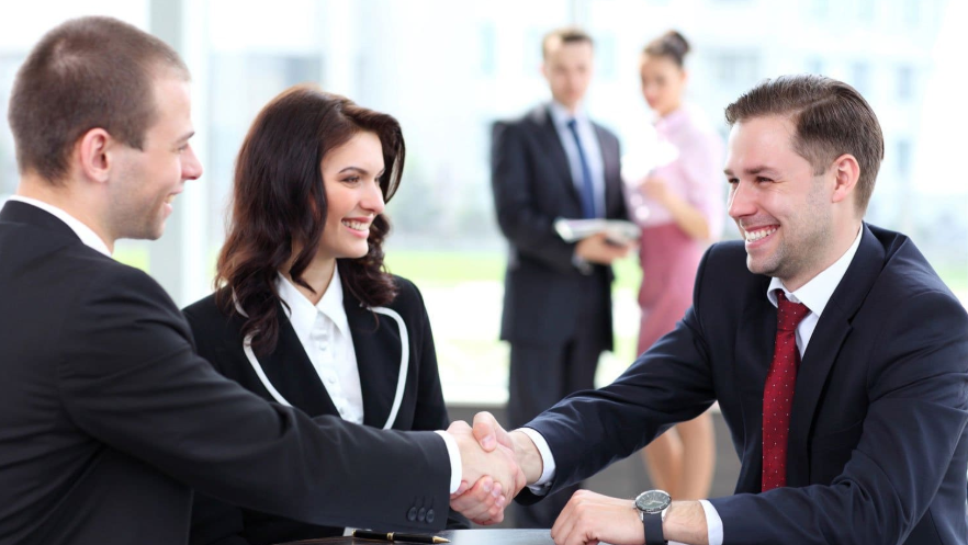 Choosing the Right Partner for Financial Protection