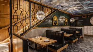 DIFFERENT STYLES RESTAURANT BOOTHS