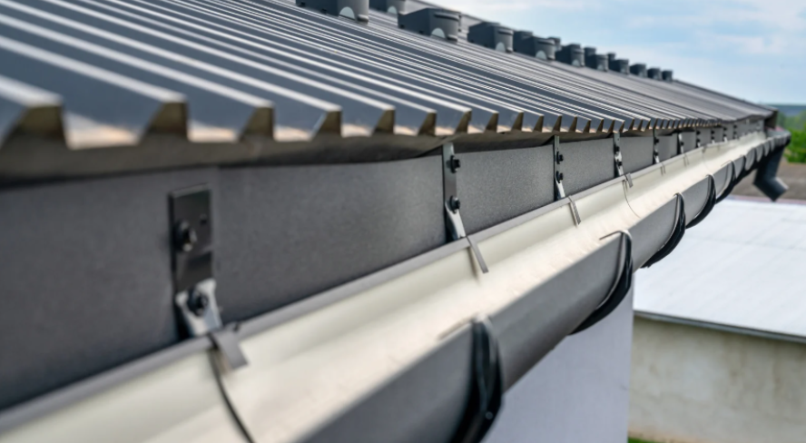 How Gutters Protect Foundation and Prevent Water Damage