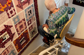 The best Western stairlifts in Boise for various kinds of staircases are compared in this guide