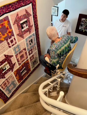 The best Western stairlifts in Boise for various kinds of staircases are compared in this guide