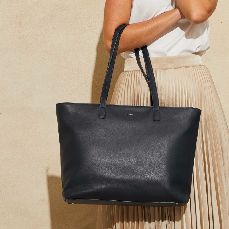 From Desk to Dinner: How to Style a Knomo Laptop Bag That Doesn't Look Like Luggage