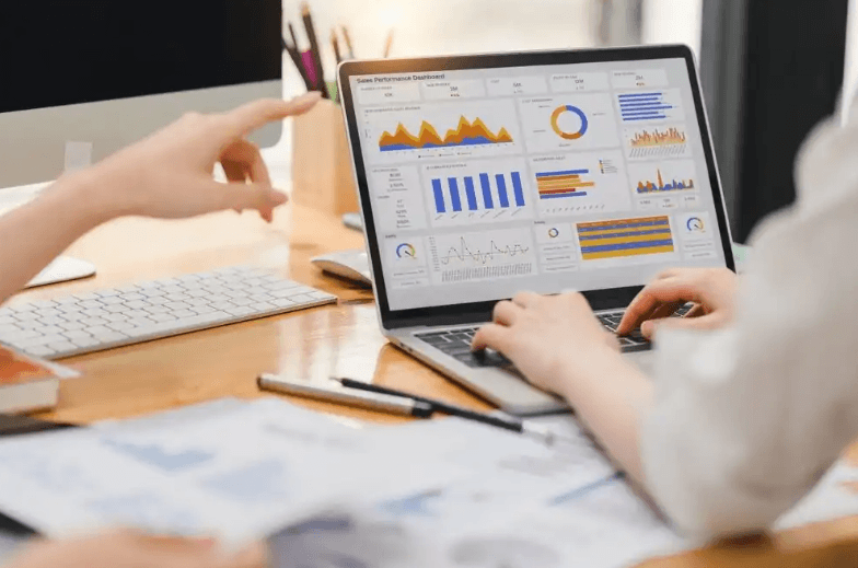 A Plain-English Guide to Business Electricity Rates in the UK