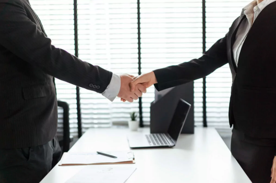 KuV24-manager: Protecting Leaders with Tailored D&O Insurance