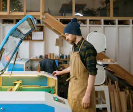 Why Is Laser Cutting a Smart Side Hustle in Canada? 